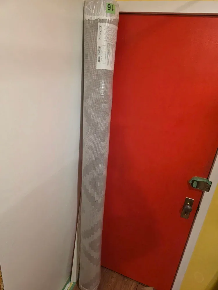 New - Trendy Collection White Rug (200 x 280 D)