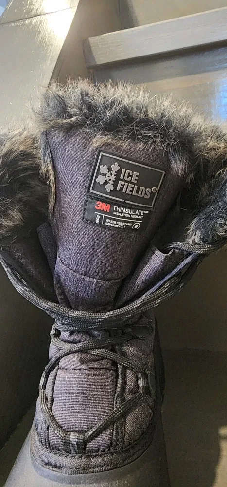 Ice Fields Women's Winter Boots - Size 10 image indicator(4)