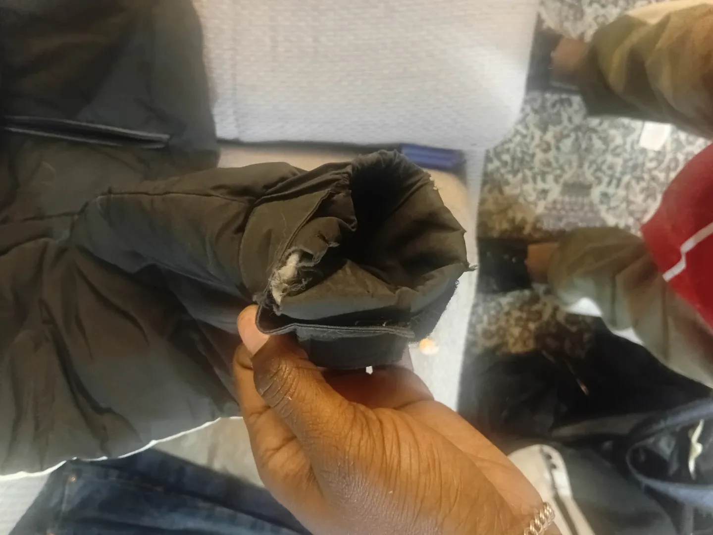 Balenciaga Puffer Jacket image indicator(6)