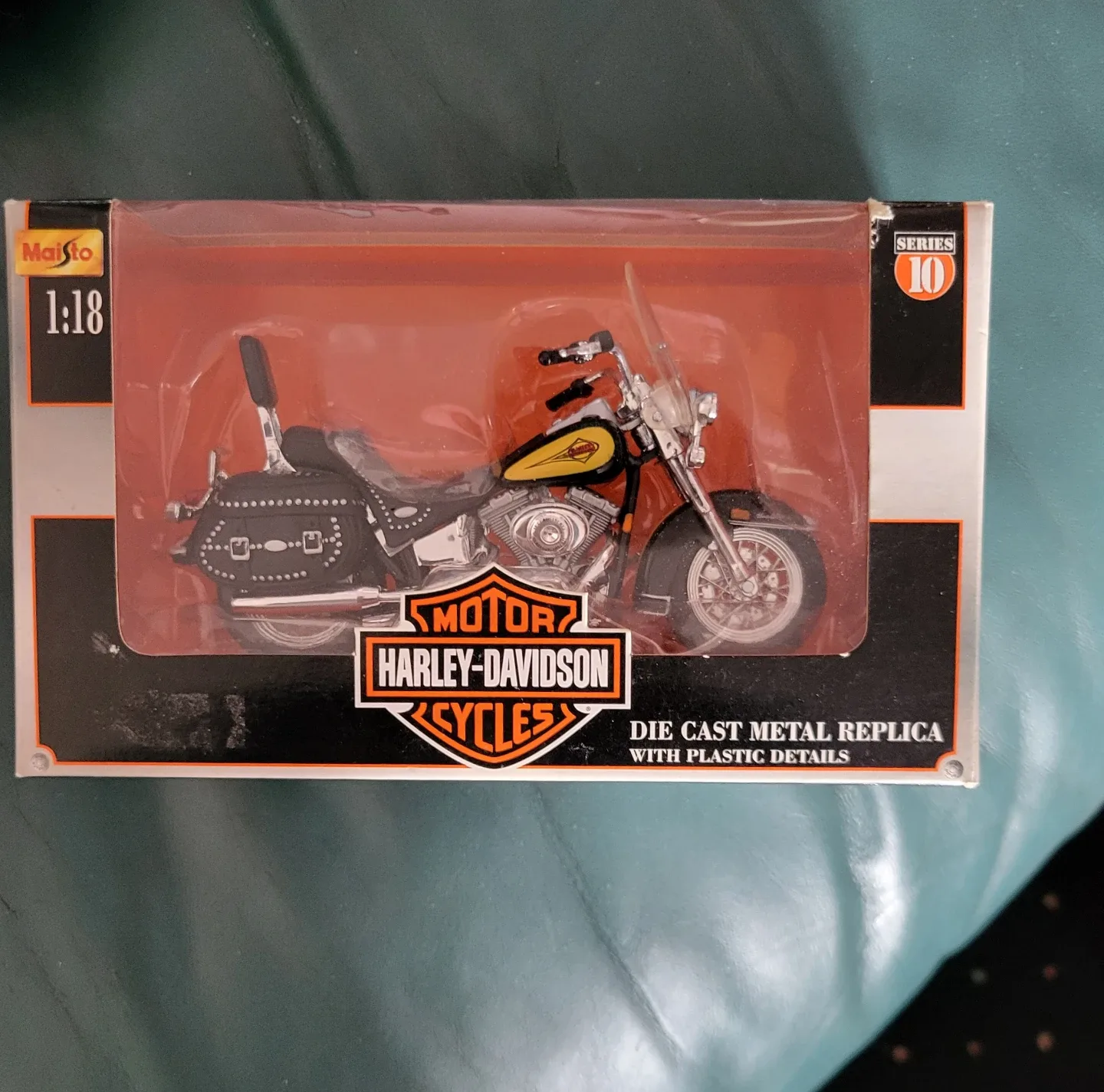 Maisto Harley-Davidson Die Cast Replica Series 10 thumbnail