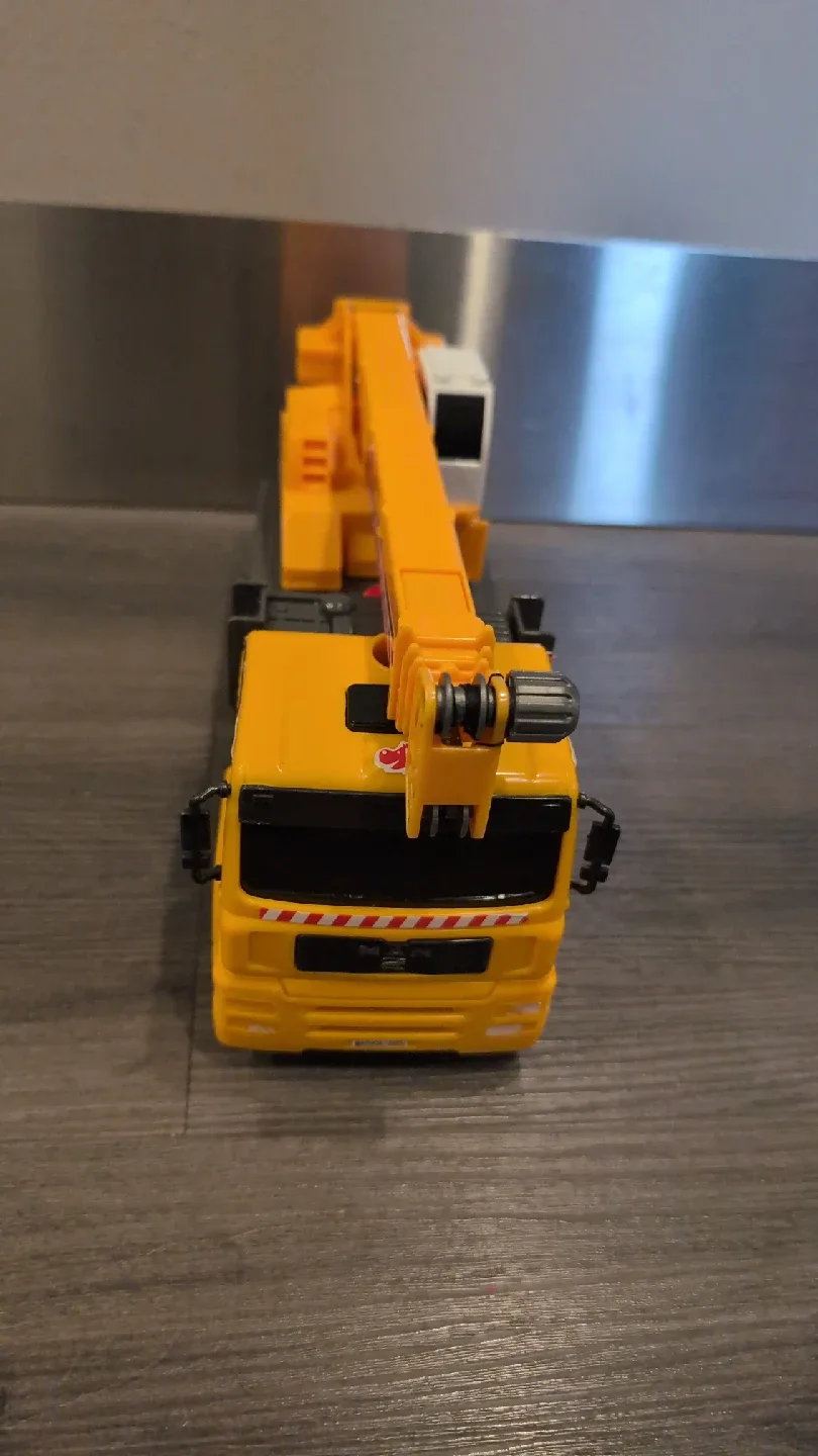 Toy Crane Truck - Yellow & Gray image indicator(3)