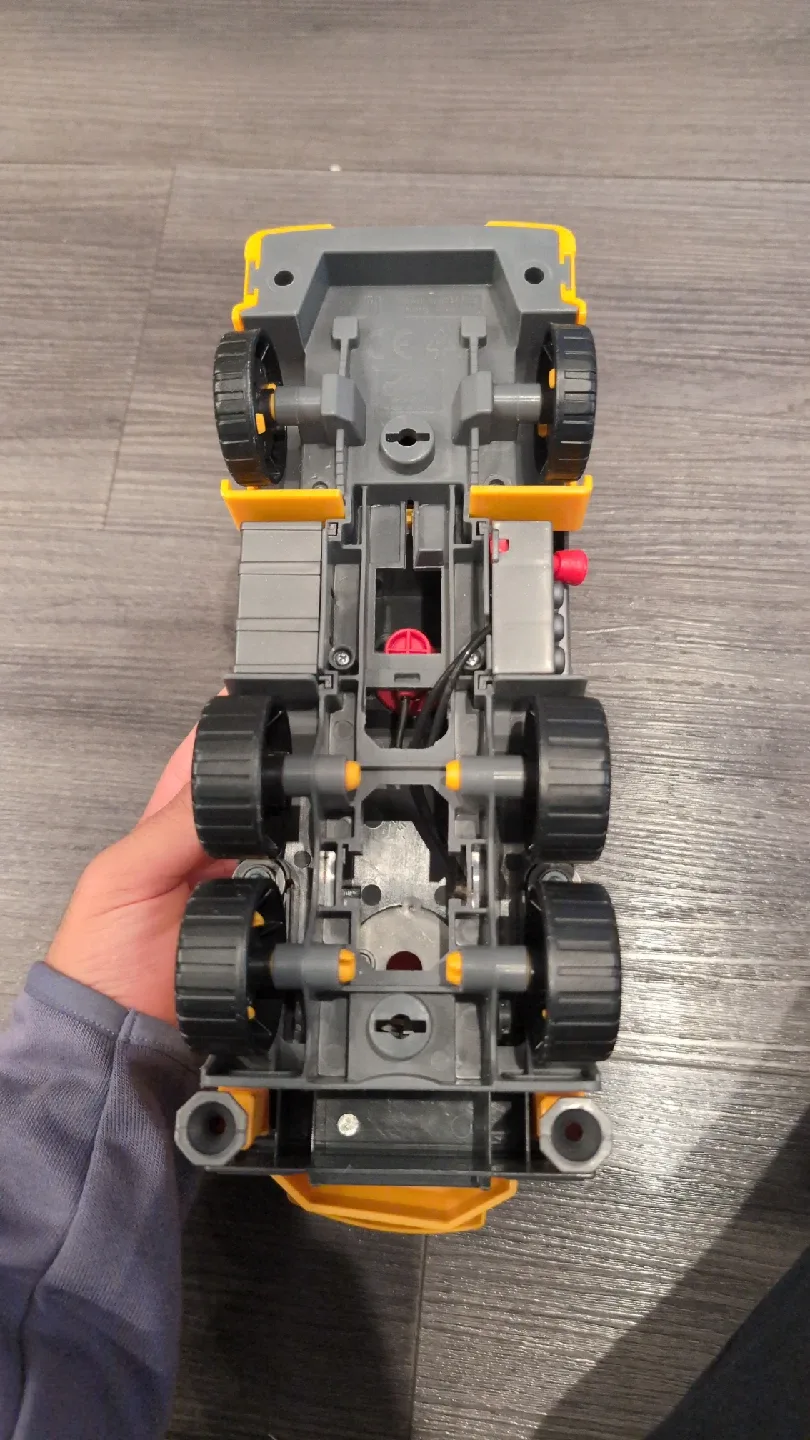 Toy Crane Truck - Yellow & Gray image indicator(5)