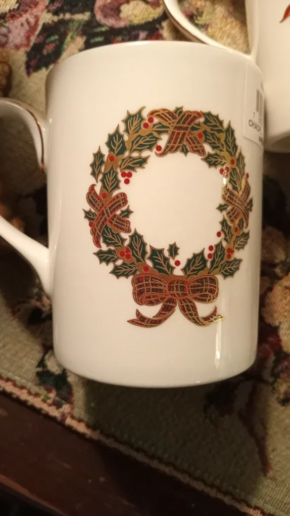 Royal Doulton Christmas Mugs (Set of 4) image indicator(6)