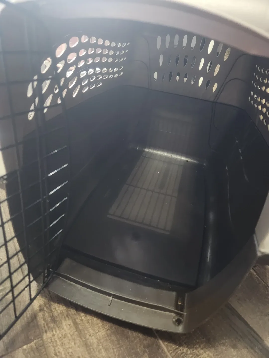 Pet Carrier Kennel image indicator(4)