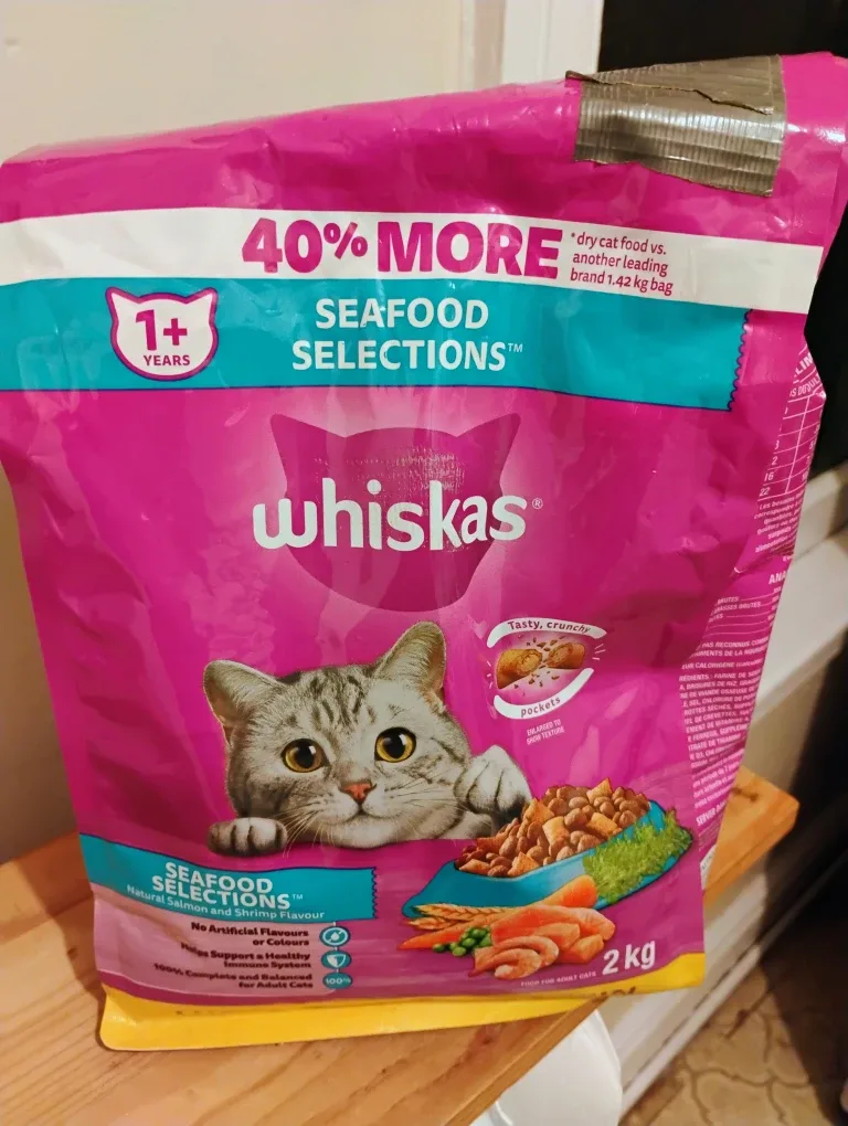 Whiskas Seafood Selections Cat Food 2kg