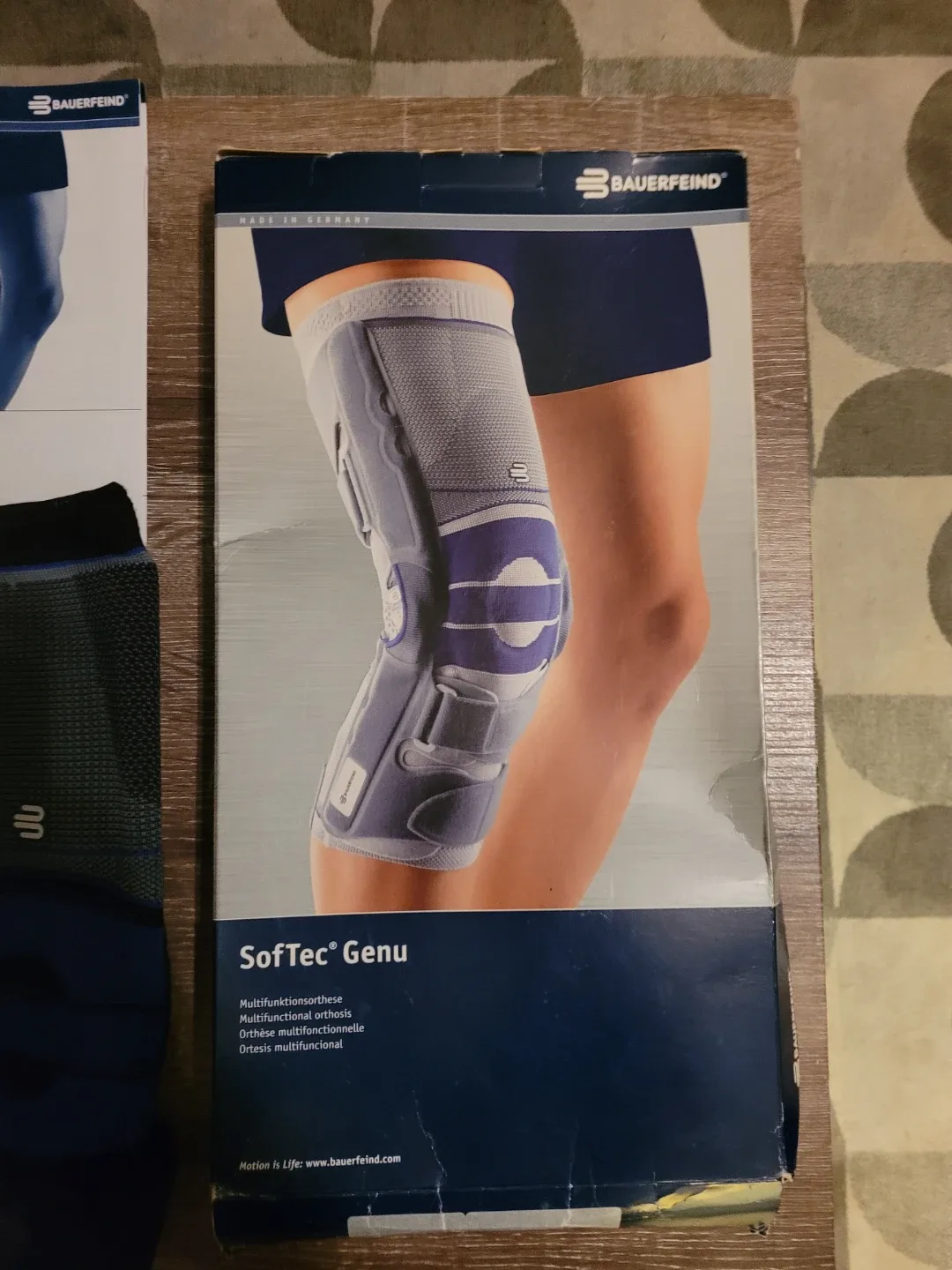 Bauerfeind SofTec Genu Knee Brace image indicator(2)
