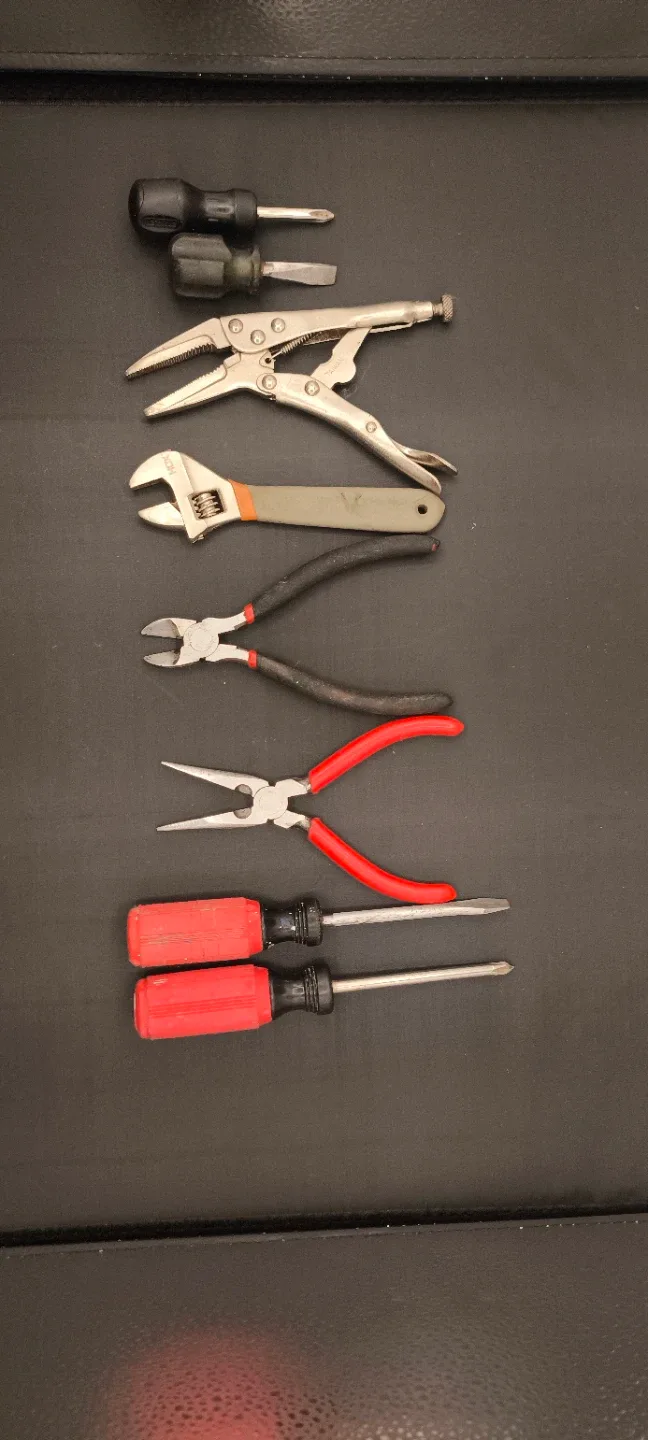 Mixed Lot of Used Hand Tools image indicator(5)