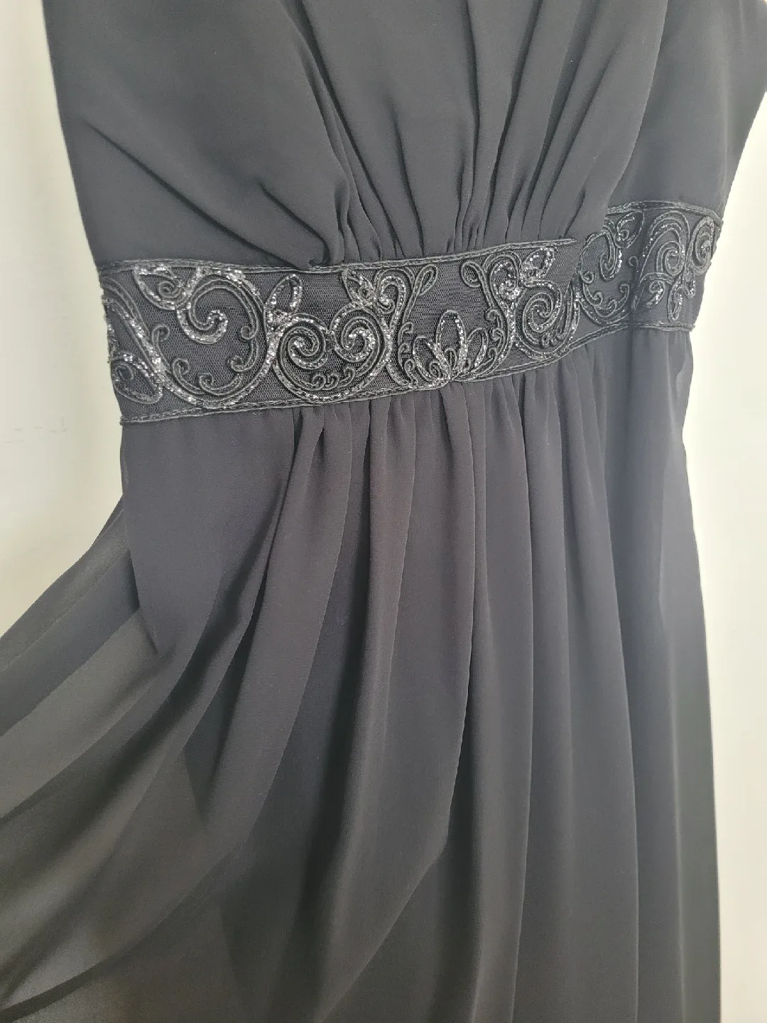 Soprano Black Dress - Size M image indicator(2)