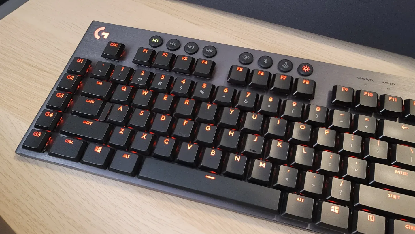 Logitech G915 Lightspeed full-size wireless gaming keyboard
