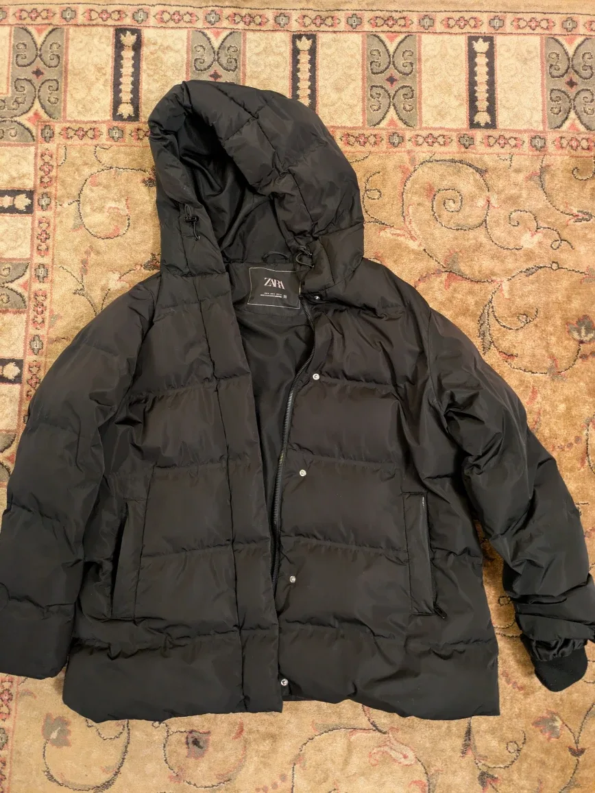 Zara Black Puffer Jacket - Size S