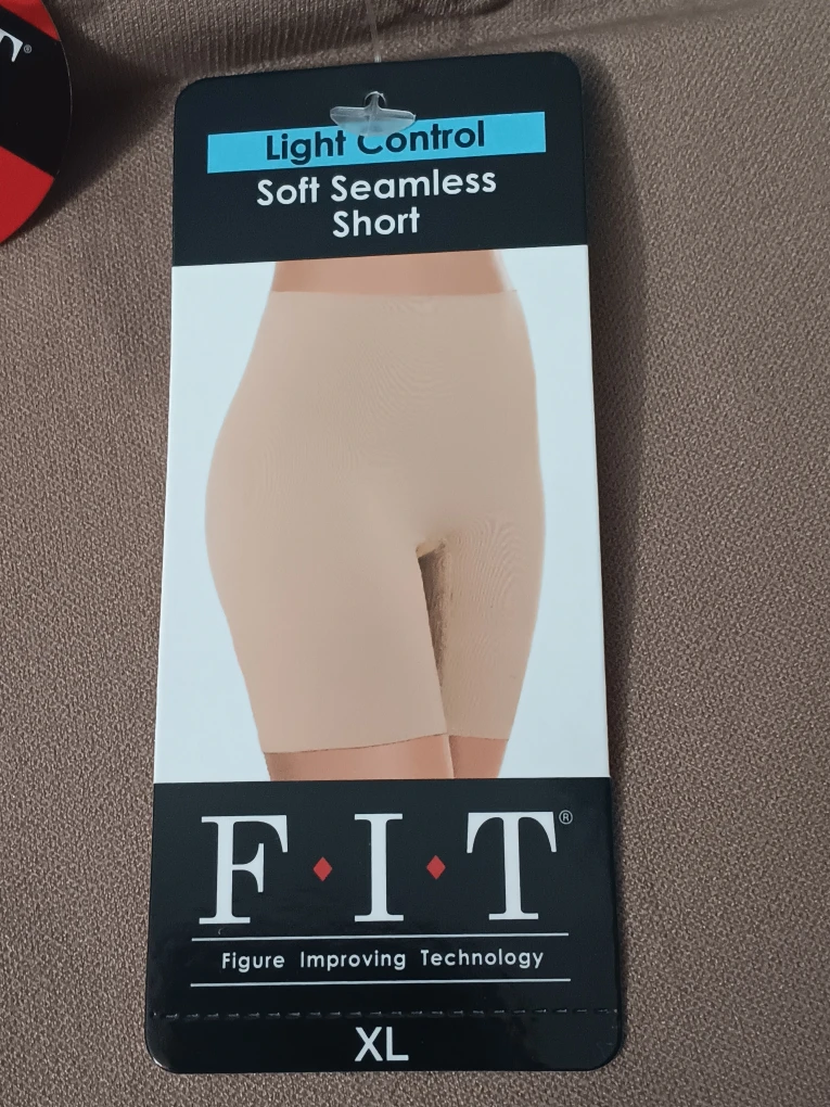 FIT Figure Improving Technology Soft Seamless Short - XL - photo 2