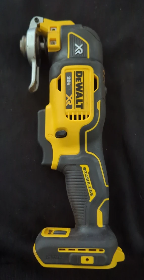 DeWalt 20V Cordless Power Tool Set - photo 4