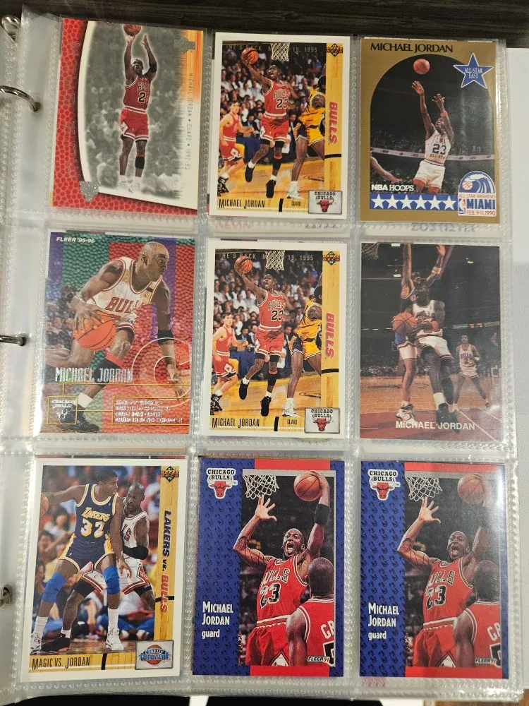 Michael Jordan Basketball Trading Cards image indicator(3)