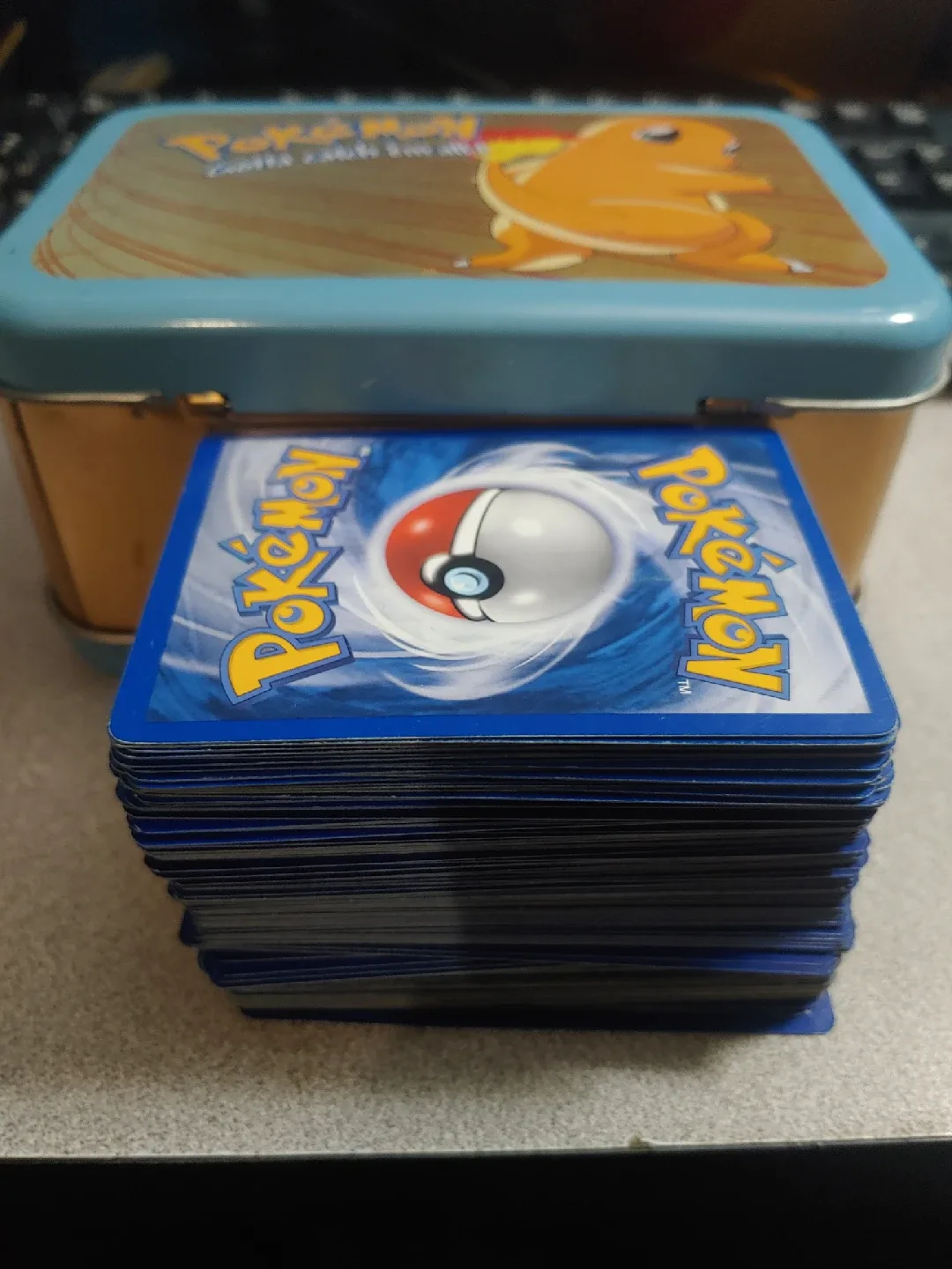 Pokémon Cards Collection with Tin image indicator(2)