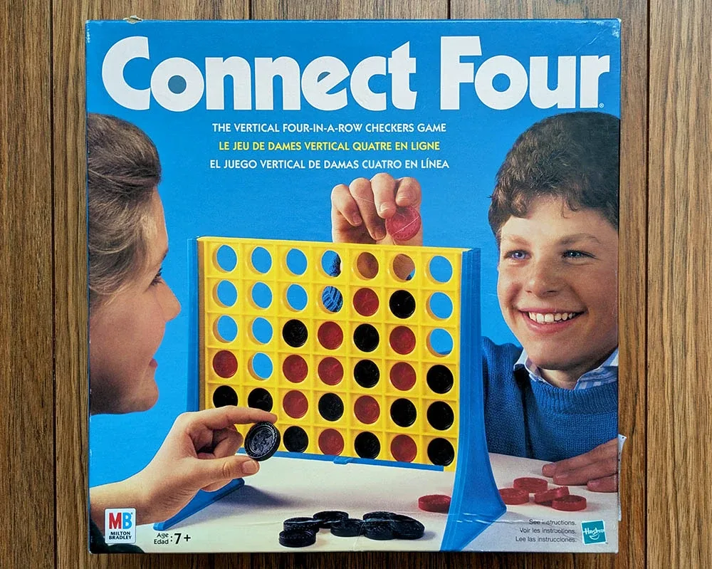 Vintage "Connect Four" - 100% COMPLETE, EXCELLENT CONDITION