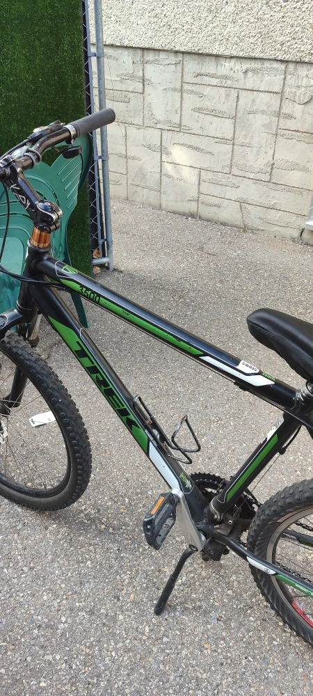 Trek 3500 Mountain Bike - Black & Green - photo 4