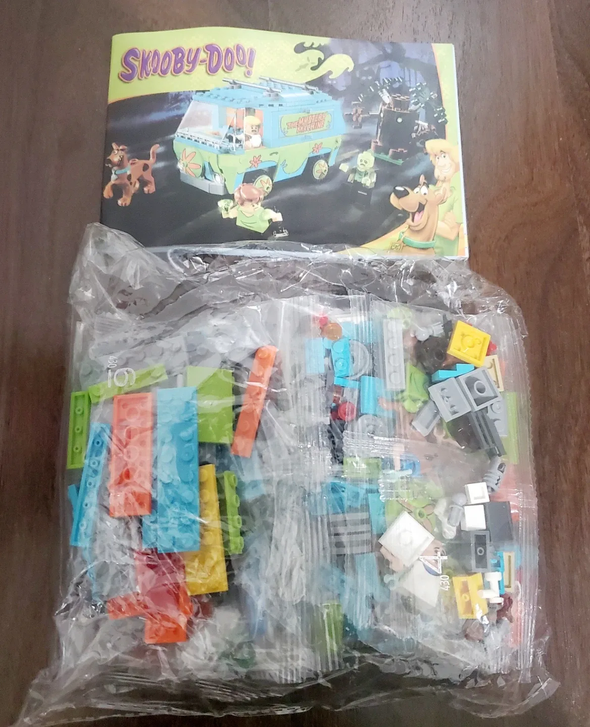 Unofficial Lego Scooby Doo Mystery Van Set image indicator(2)