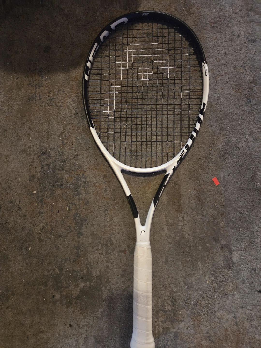 Head tennis racket