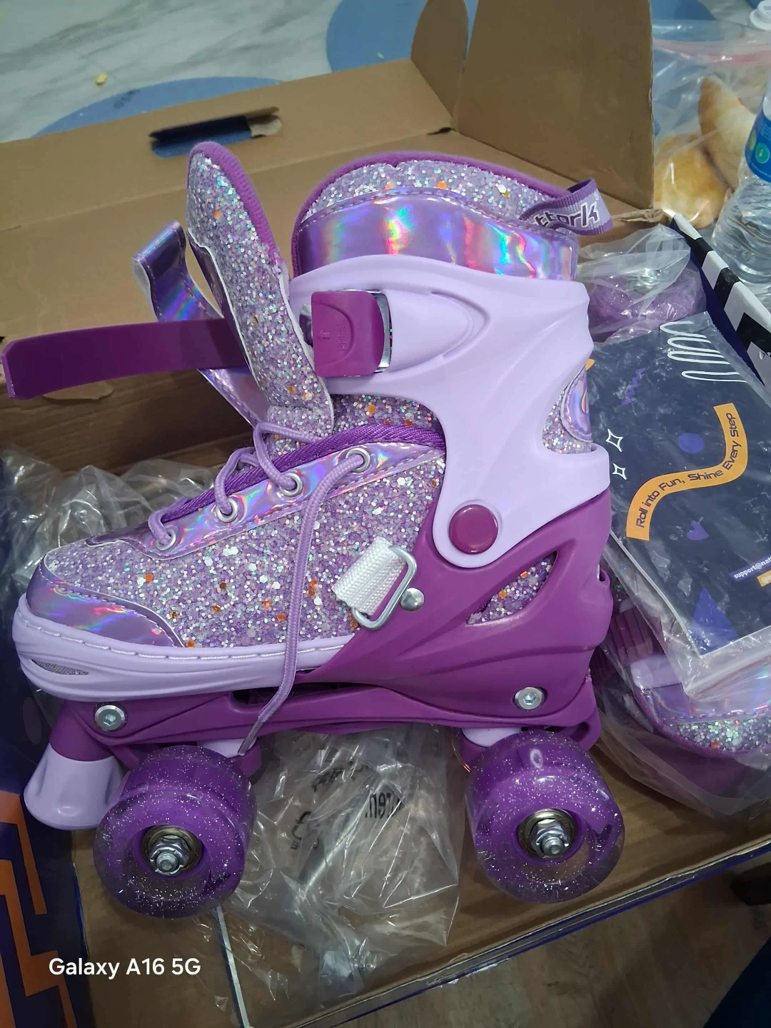 Nattork Purple Glitter Roller Skates - photo 4