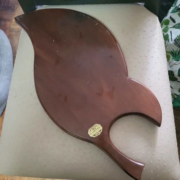Caribcraft Solid Mahogany Leaf Tray image indicator(2)
