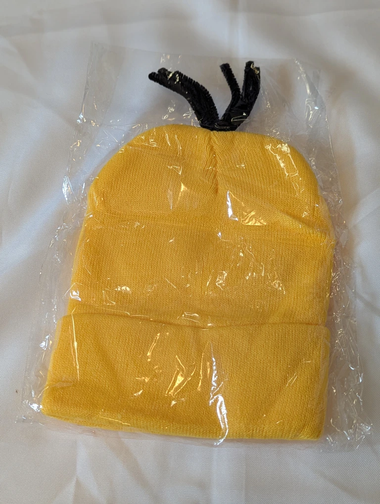 Yellow Knit Beanie with Black Wig - New! - photo 3