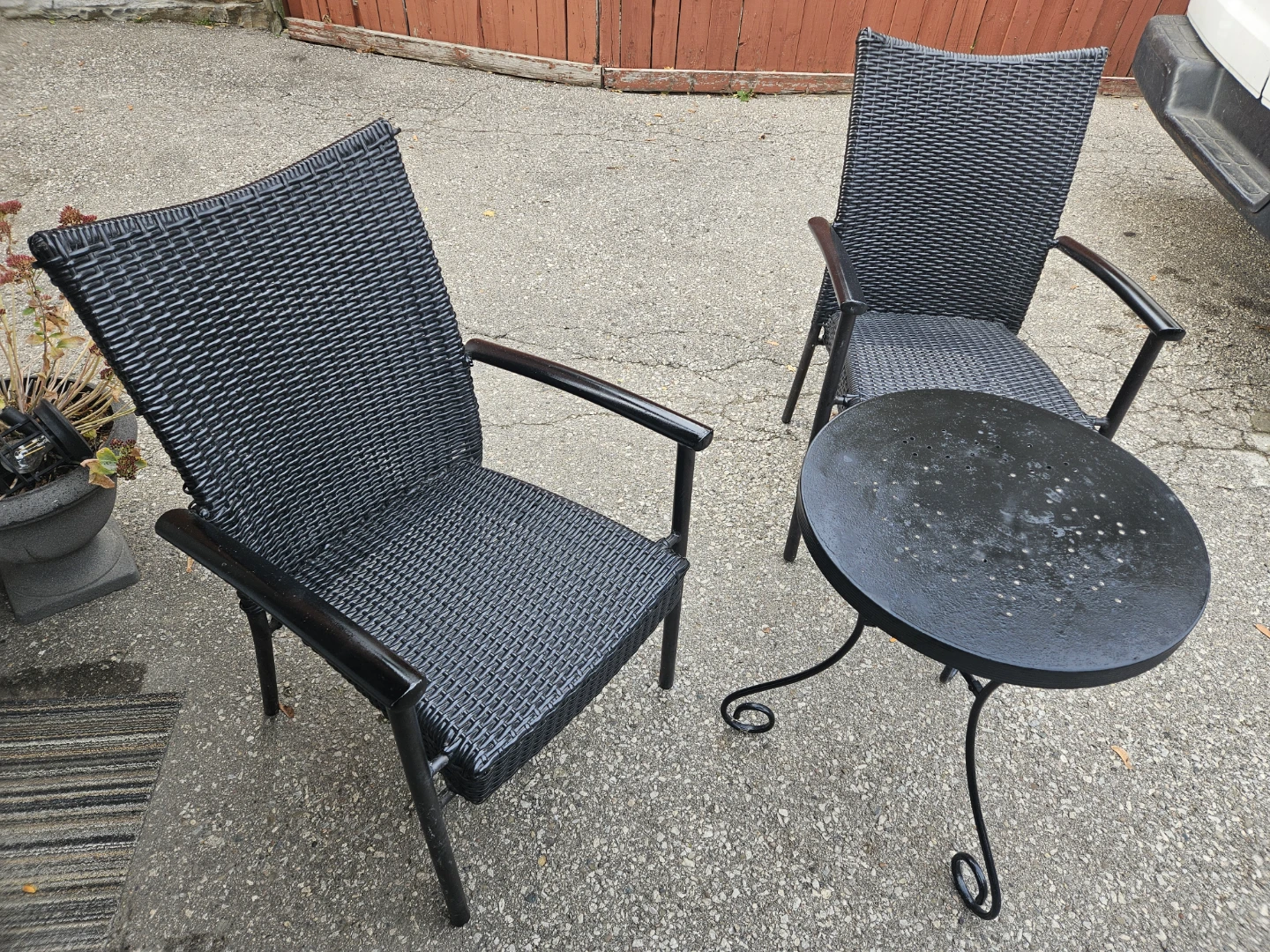 Patio Set - 2 Chairs & Table - photo 2