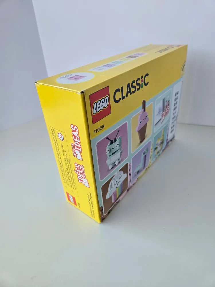 Brand new sealed lego classic 11028 image indicator(4)
