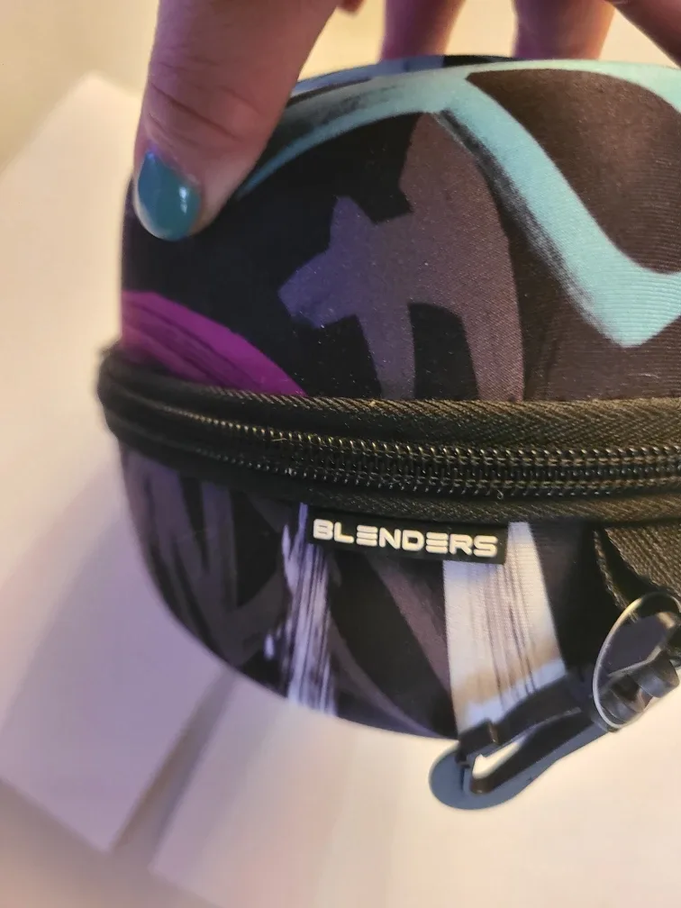 Blenders Eyewear Snow Goggles image indicator(5)