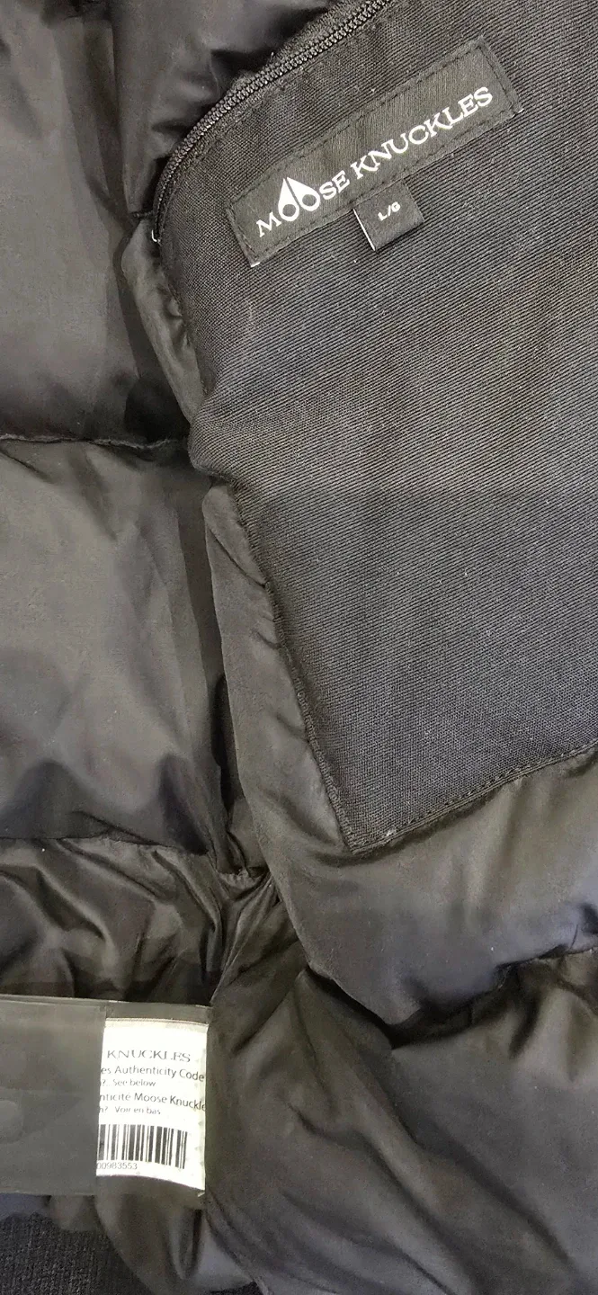 Mens Stylish Moose Knuckles Bomber Jacket!- Size Large image indicator(7)