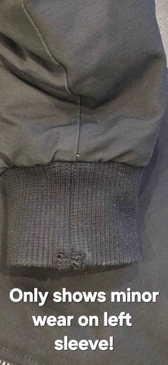 Mens Stylish Moose Knuckles Bomber Jacket!- Size Large image indicator(8)