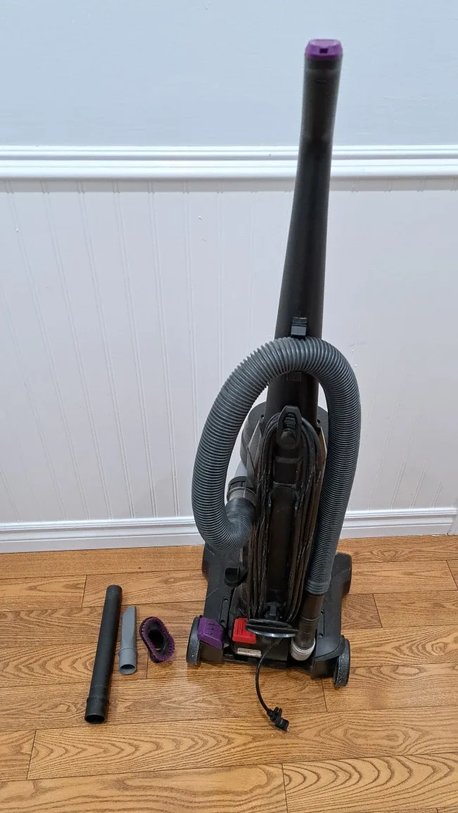 Bissell PowerForce Vacuum image indicator(3)