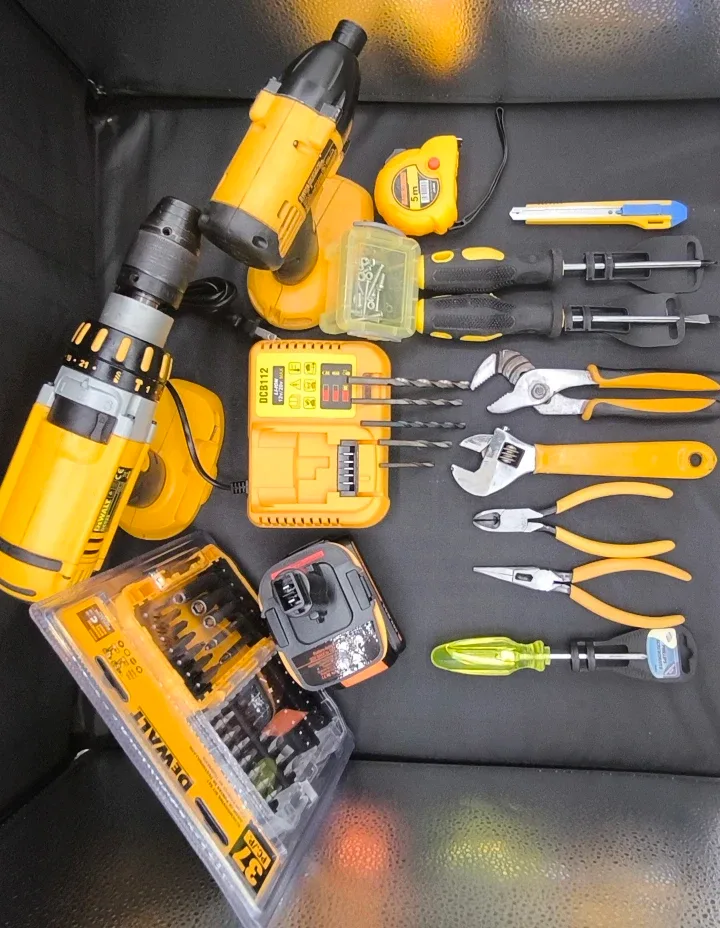 DEWALT Home Renovation Kit | Drill + Impact + Battery/Charger image indicator(2)