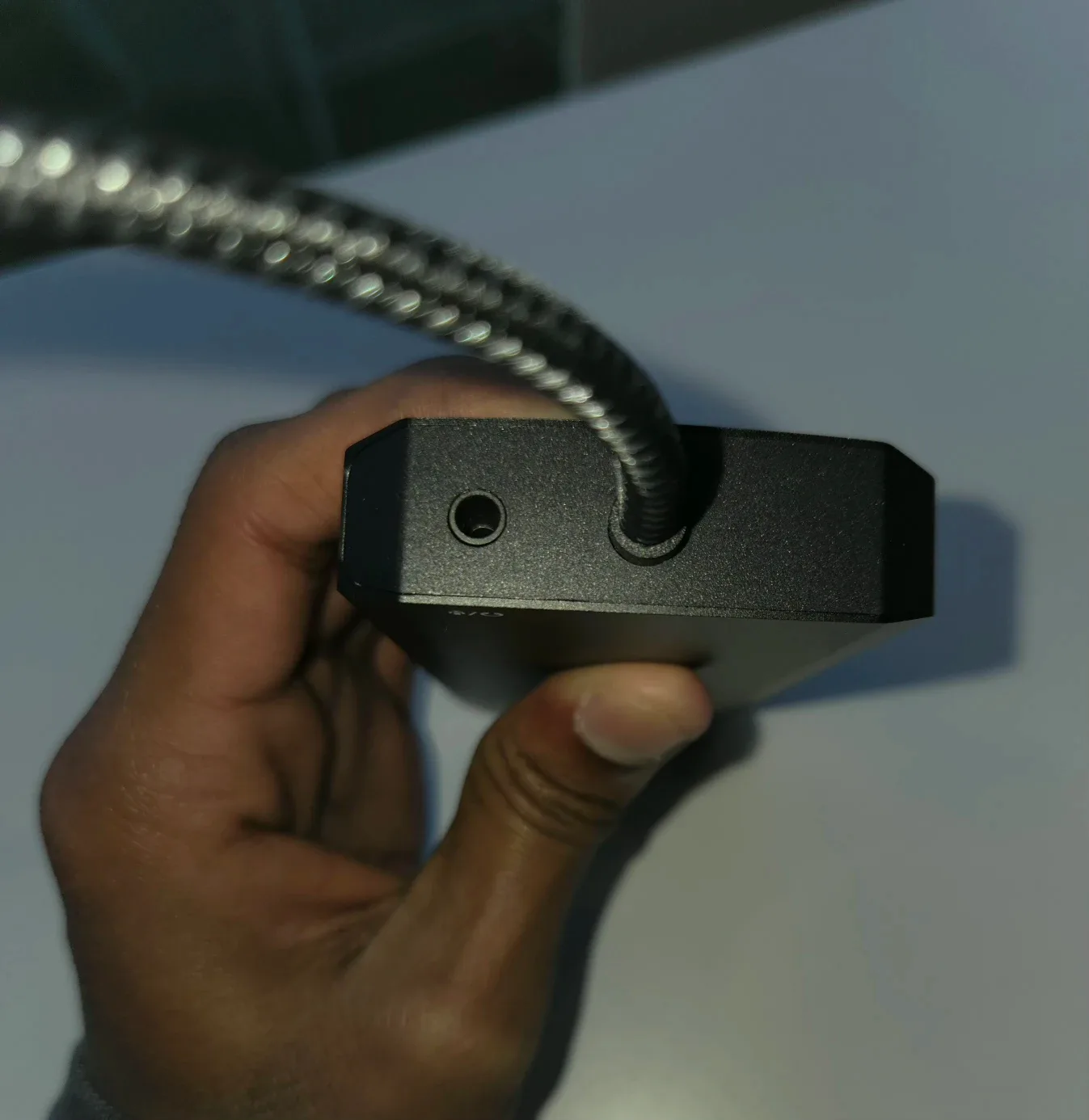 WavLink USB-C Triple Display 12-in-1 Dock image indicator(6)