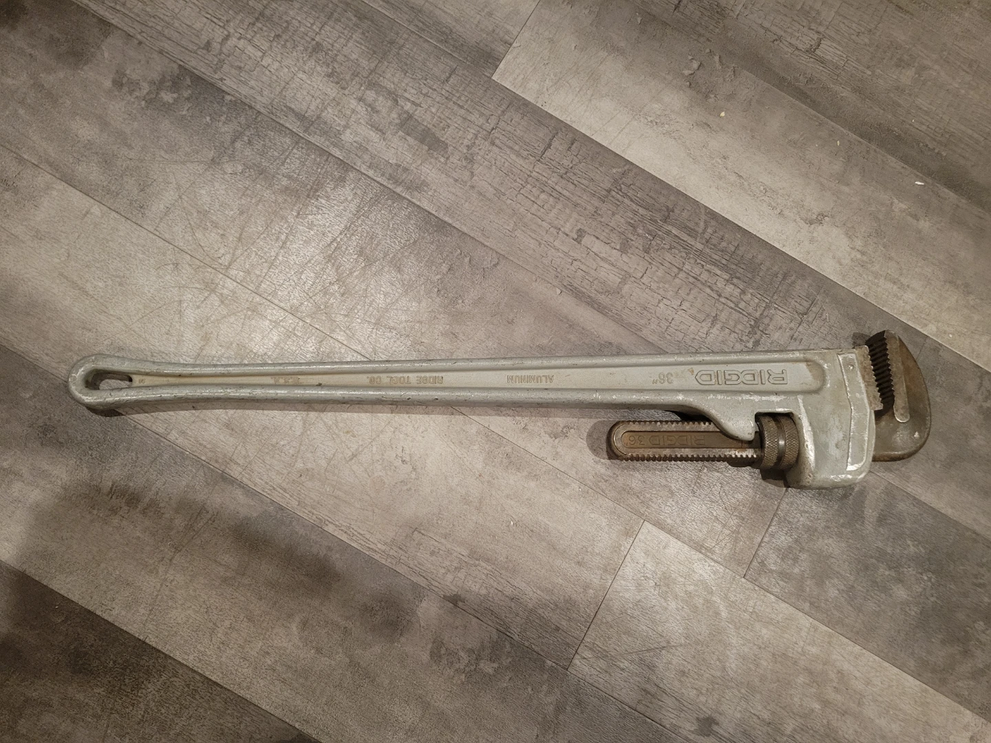 Ridgid 36" Aluminum Pipe Wrench - photo 2