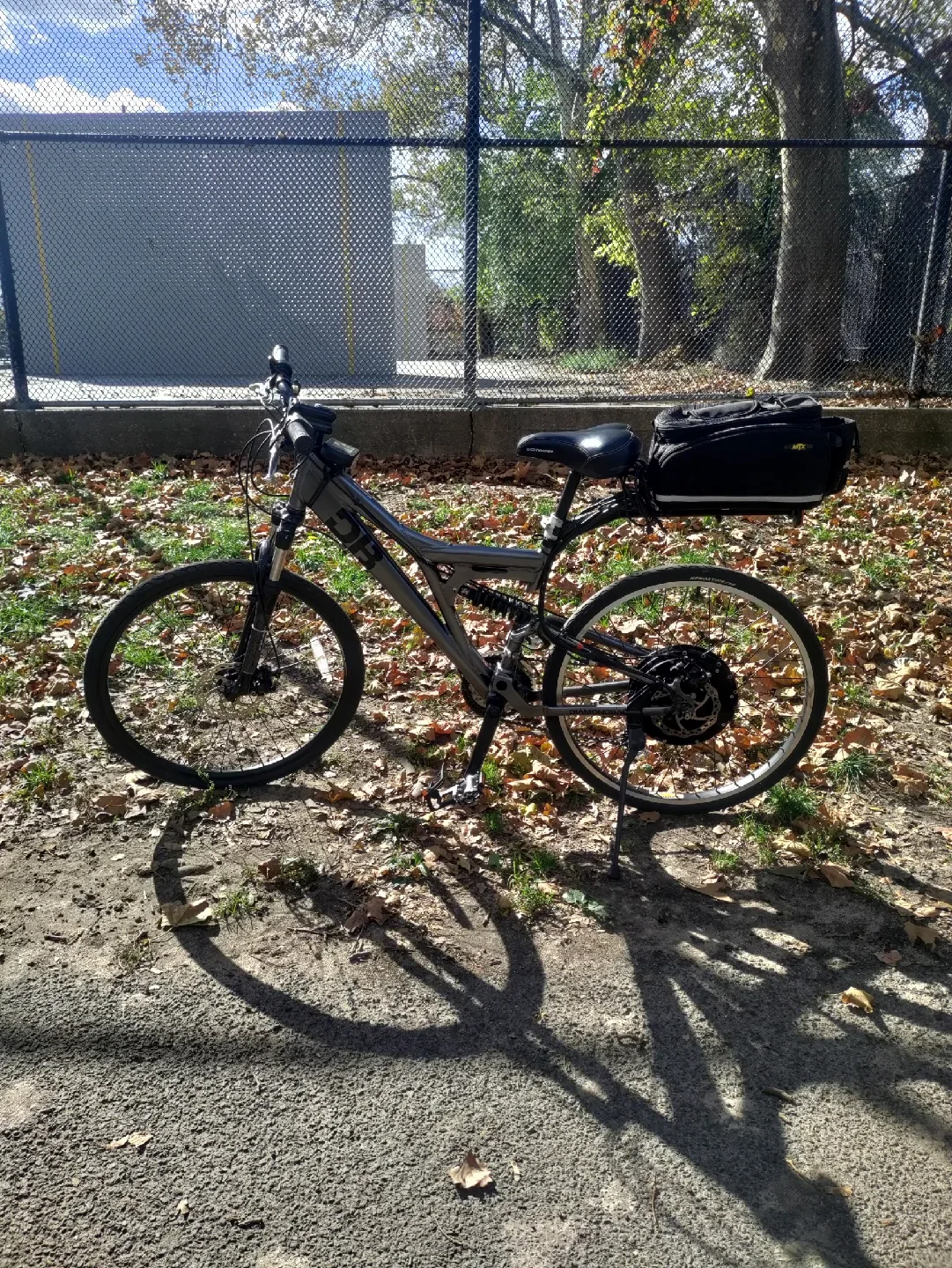 Diamondback Coil EX Mountain Bike image indicator(2)