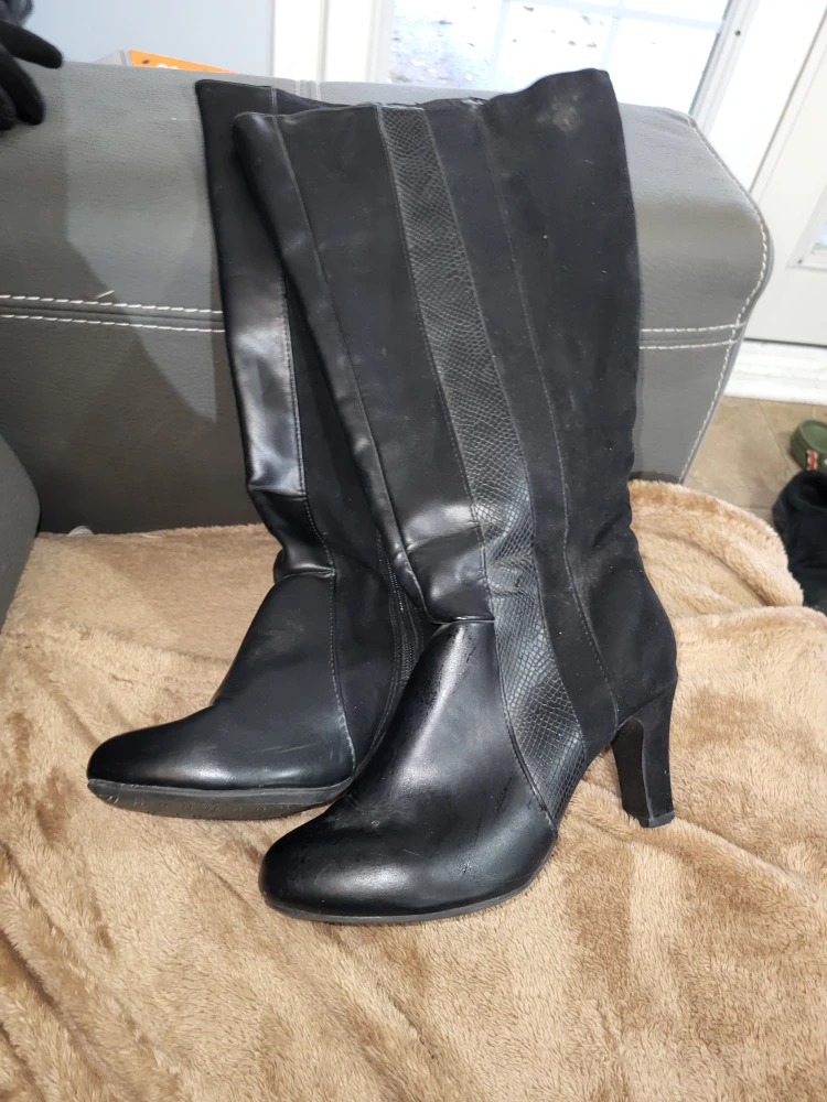 Black Knee-High Boots - Size 8.5W - photo 3