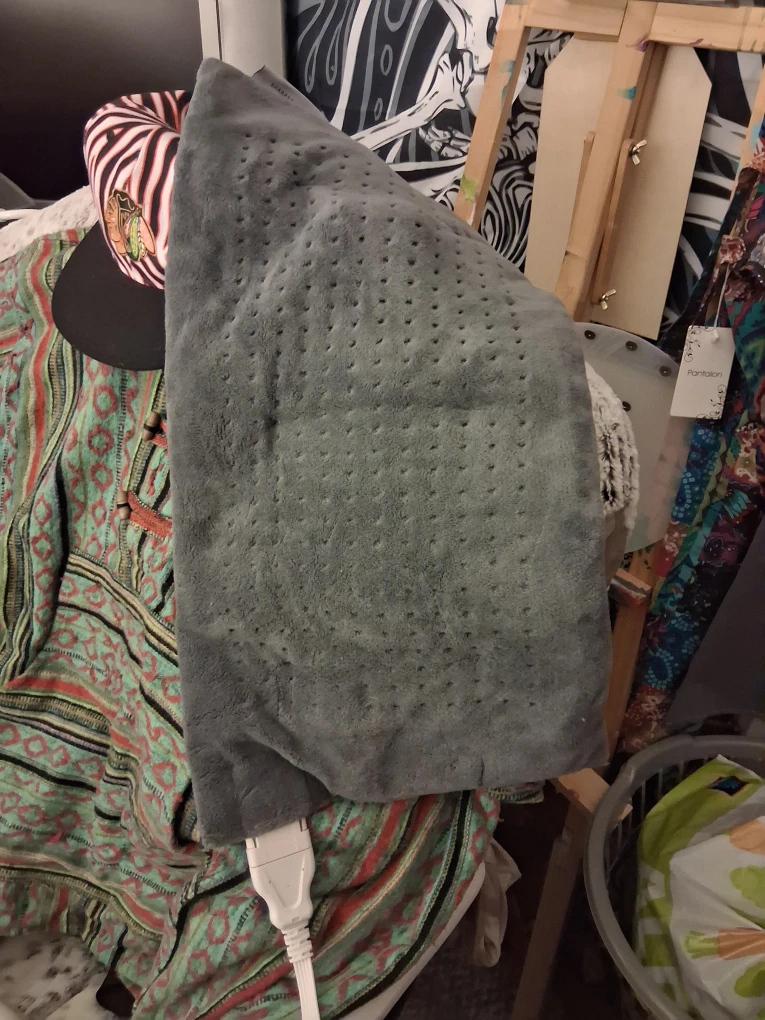 Harper Image Heating Pad - Gray