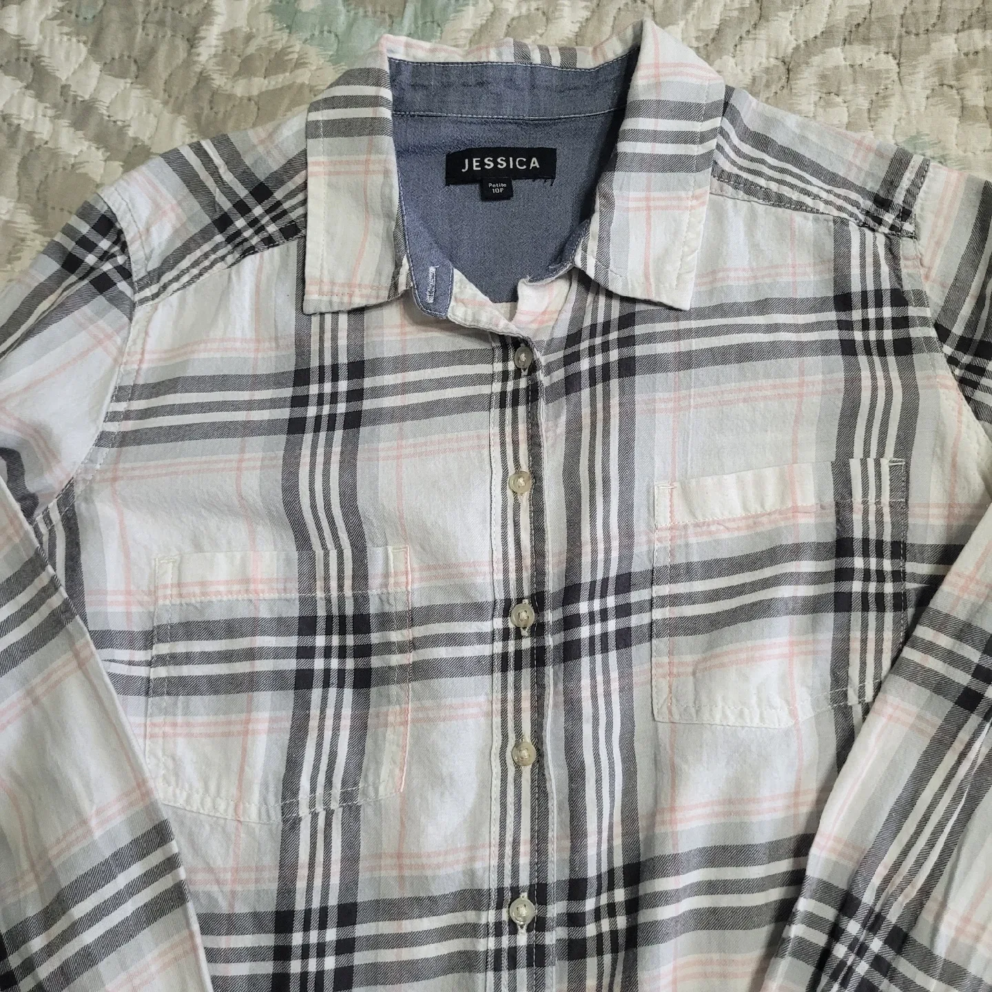 Ladies Size Small Petite Top image indicator(3)