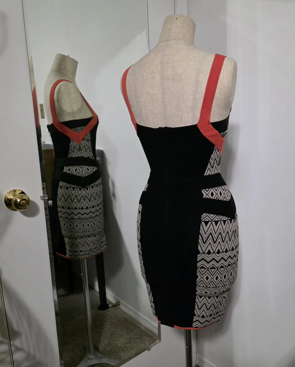 Guess by Marciano Black Dress - Size XS - photo 3
