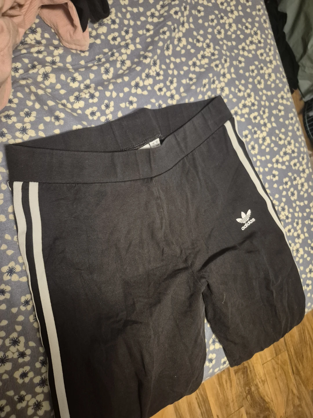 Adidas Black 3-Stripe Leggings - Size M - photo 5