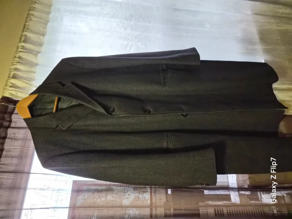 Midleton Irish Pure Worsted Wool Overcoat image indicator(4)