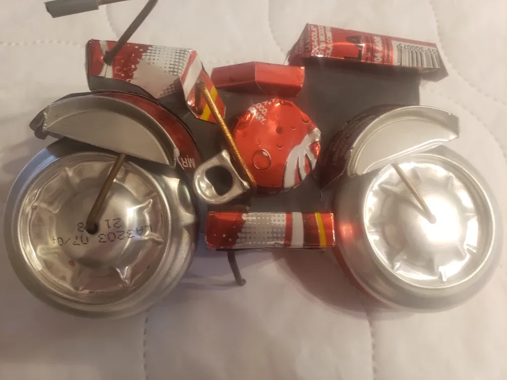 Coca-Cola Can Motorcycle Sculpture image indicator(2)