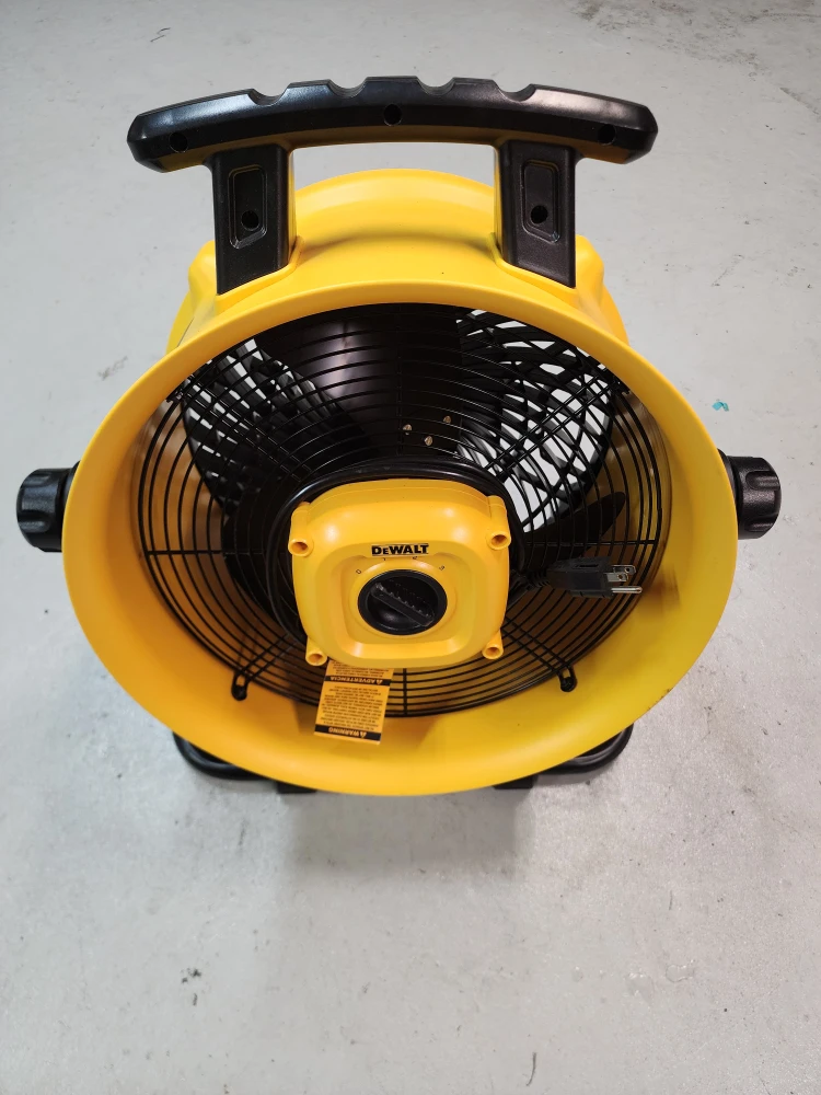 DeWalt DXF1616 16-inch Bench Top Fan - photo 3