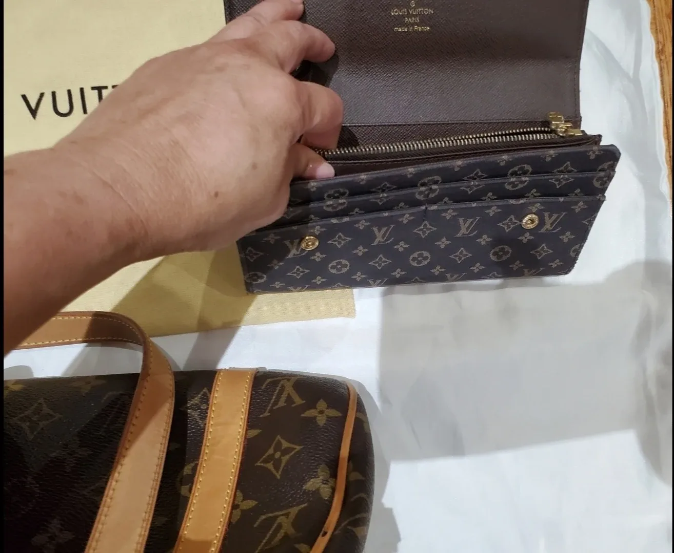 Louis Vuitton Monogram Canvas Lockit MM Bag image indicator(7)