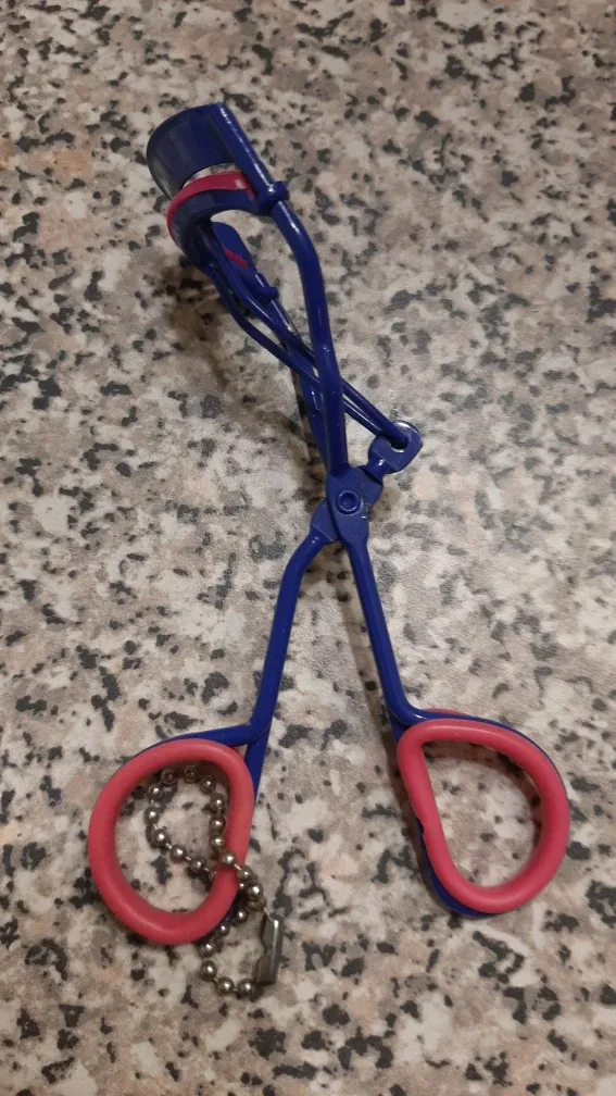 Eyelash Curler - Blue & Pink