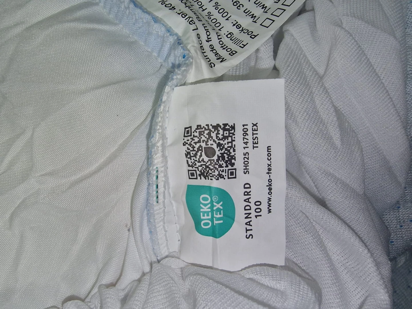 Bamboo Twin Size Comforter - New in Package! - photo 3