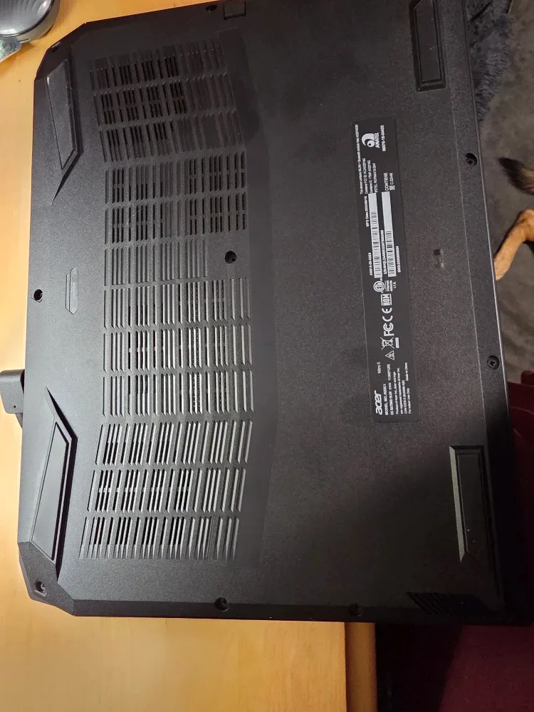 Acer Nitro 5 Gaming Laptop image indicator(6)