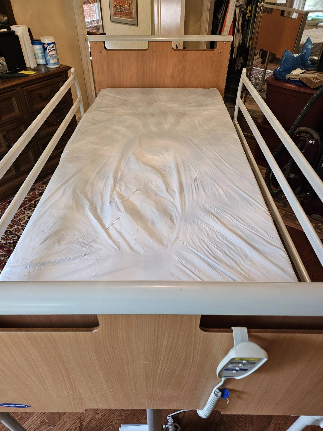 Invacare Adjustable Hospital Bed - photo 4