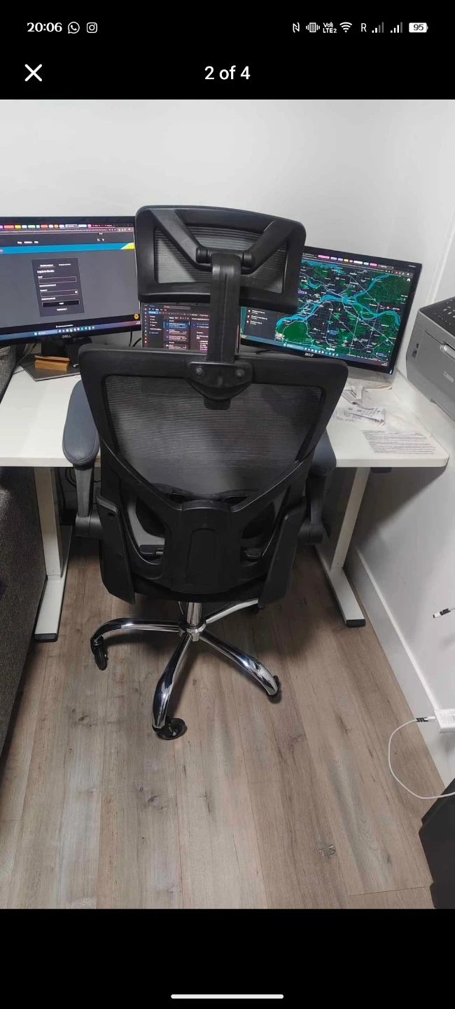 Ergonomic Mesh Office Chair - Black - photo 3