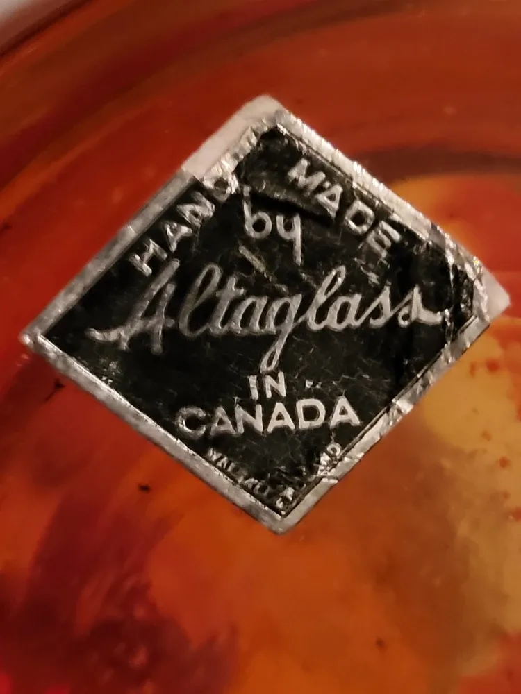 Seashells in Red Glass Vase image indicator(7)